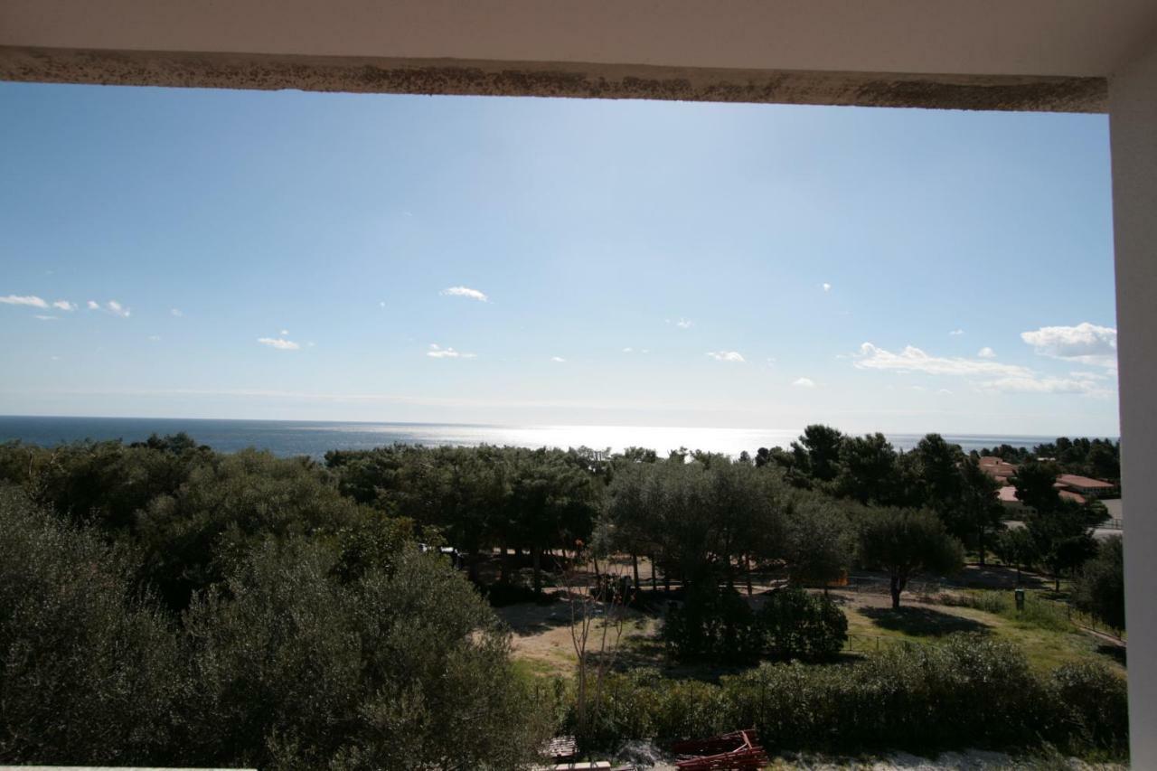 - Marina Cala Gonone
